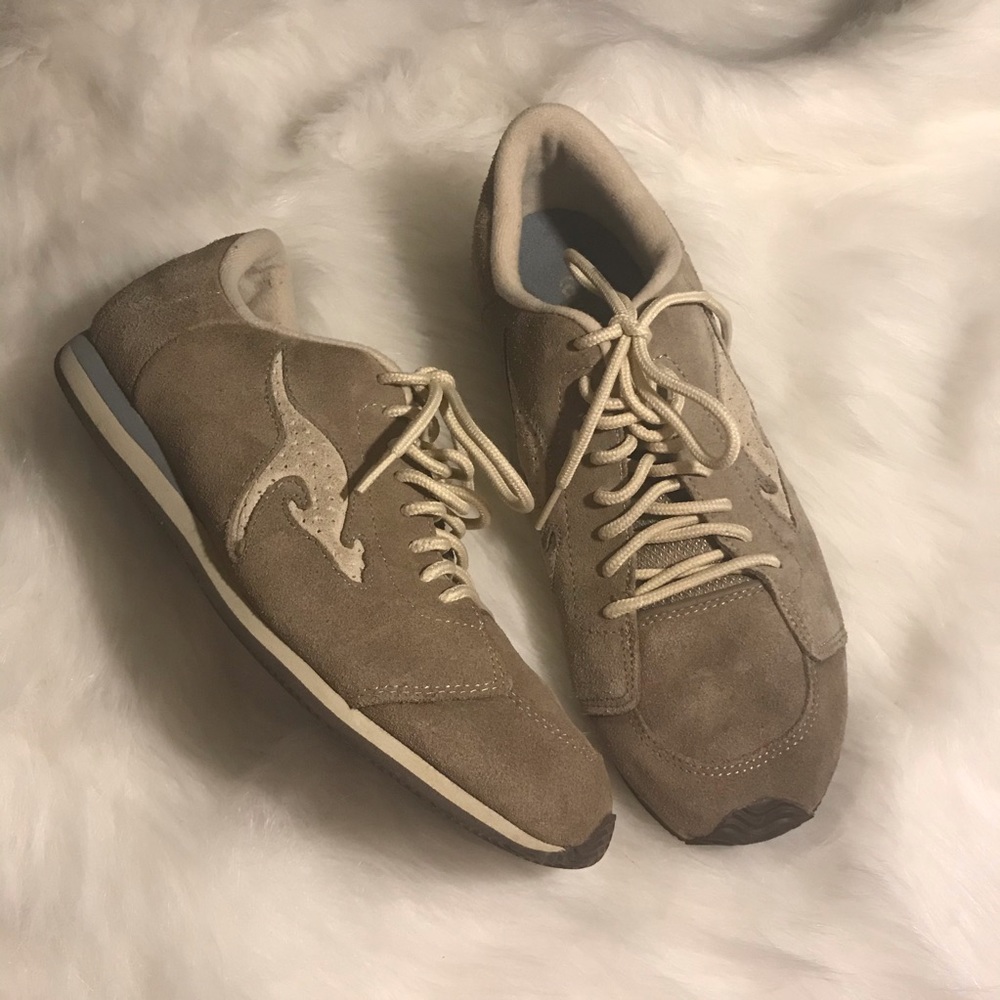 KANGAROOS CLASSIC SUEDE SIZE 10